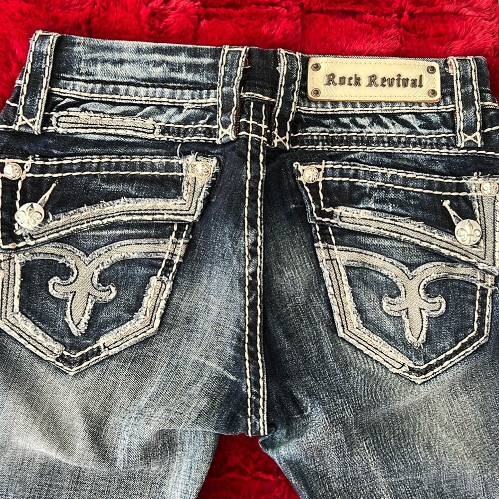 Rock Revival women’s bootcut mid rise, size 26 waist, 31 inseam